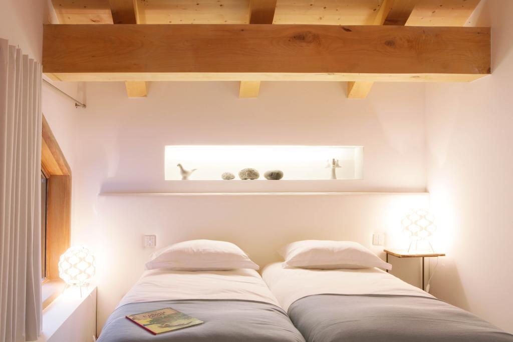 Chalet La Vigogne Et Spa เลอกรองด์บอร์นอง ห้อง รูปภาพ