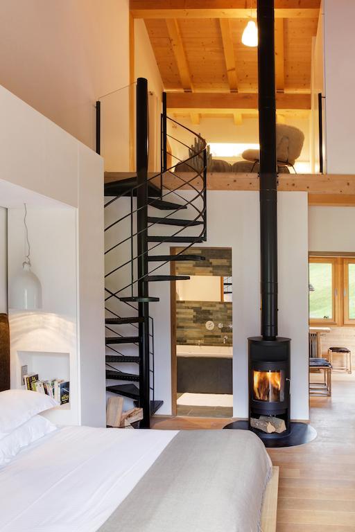Chalet La Vigogne Et Spa เลอกรองด์บอร์นอง ห้อง รูปภาพ